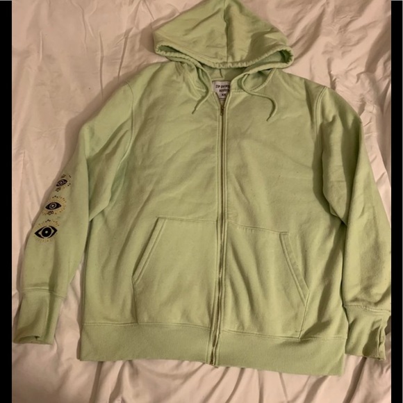 Over Sized Green Hoodie - Picture 2 of 6